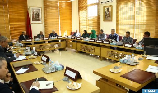 اجتماع للجنة المركزية للإحصاء الخاص بالخدمة العسكرية لوضع معايير استخراج أسماء الشباب المدعوين لملء استمارة الإحصاء لأداء الخدمة العسكرية برسم فوج المجندين للسنة المقبلة (بلاغ)