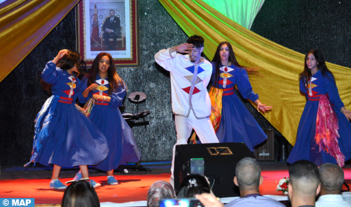 فاس.. تتويج ثلاثة أعمال مسرحية شبابية بجوائز ملتقى “أكورا الشباب للمونودراما” في دورته الأولى